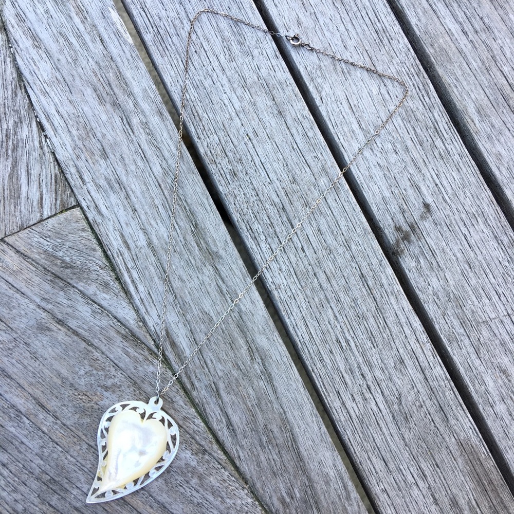 Valentines Day Pearl Heart Necklace Silver Carved - Picture 4 of 6